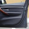 bmw 3-series 2018 -BMW--BMW 3 Series LDA-8C20--WBA8C56010NU86414---BMW--BMW 3 Series LDA-8C20--WBA8C56010NU86414- image 8