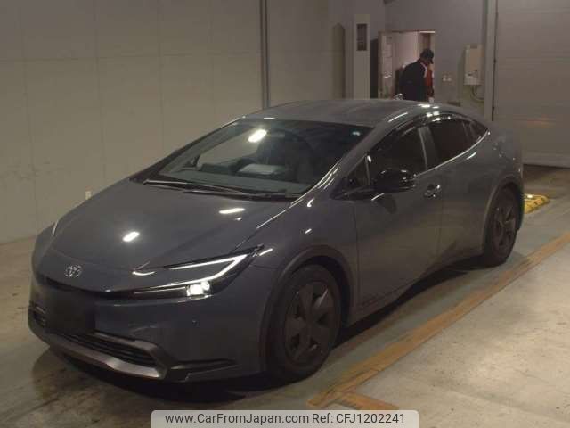 toyota prius 2024 -TOYOTA--Prius 6AA-ZVW65--ZVW65-4004088---TOYOTA--Prius 6AA-ZVW65--ZVW65-4004088- image 1