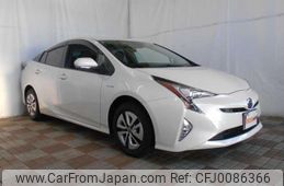 toyota prius 2017 -TOYOTA 【名変中 】--Prius ZVW55--8041412---TOYOTA 【名変中 】--Prius ZVW55--8041412-