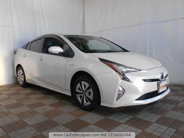 toyota prius 2017 -TOYOTA 【名変中 】--Prius ZVW55--8041412---TOYOTA 【名変中 】--Prius ZVW55--8041412- image 1