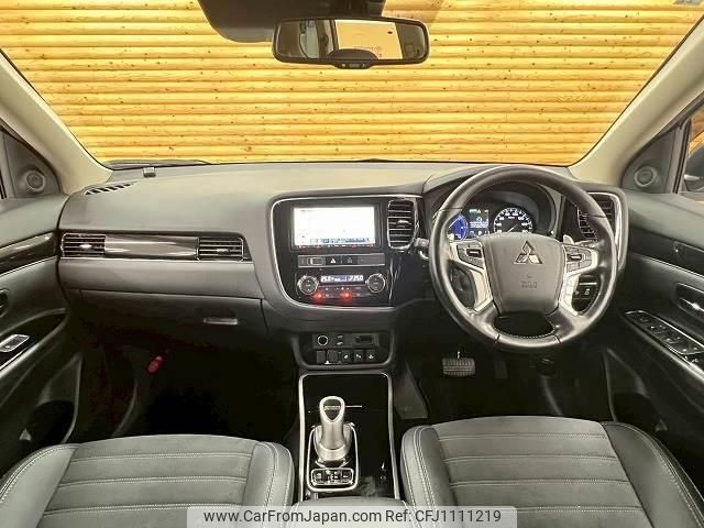 mitsubishi outlander-phev 2018 quick_quick_5LA-GG3W_GG3W-0602606 image 2