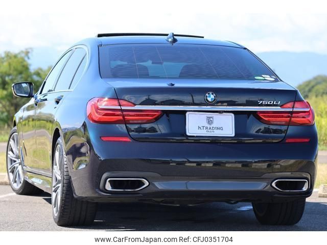 bmw 7-series 2018 quick_quick_7F44_WBA7F02000GL98731 image 2