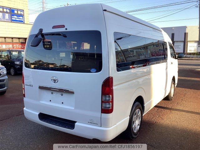 toyota regiusace-van 2012 CFJ1856197 image 2
