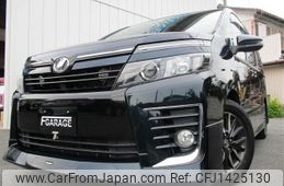 toyota voxy 2014 CFJ1425130