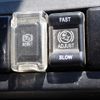 isuzu elf-truck 2011 CFJ1525118 image 22