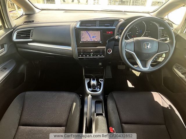 honda fit 2015 -HONDA--Fit DAA-GP5--GP5-3302142---HONDA--Fit DAA-GP5--GP5-3302142- image 2