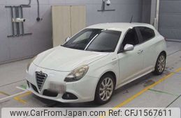 alfa-romeo giulietta 2013 CFJ1567611