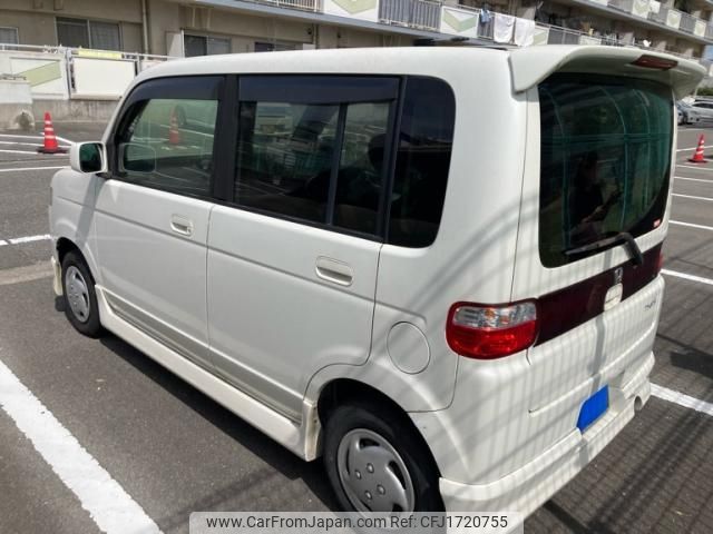 honda thats 2002 CFJ1720755 image 2