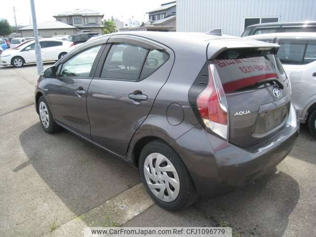 toyota aqua 2016 -TOYOTA--AQUA DAA-NHP10--NHP10-2542284---TOYOTA--AQUA DAA-NHP10--NHP10-2542284- image 2