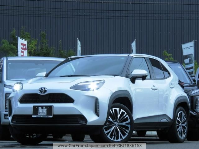 toyota yaris-cross 2024 CFJ1836153 image 1