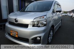 toyota voxy 2013 -TOYOTA--Voxy ZRR70W--0522636---TOYOTA--Voxy ZRR70W--0522636-