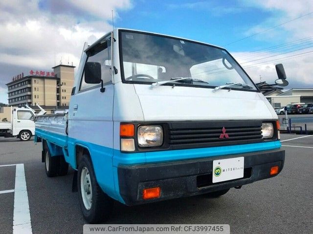 mitsubishi delica-truck 1992 Mitsuicoltd_MBDT0100229R0111 image 2