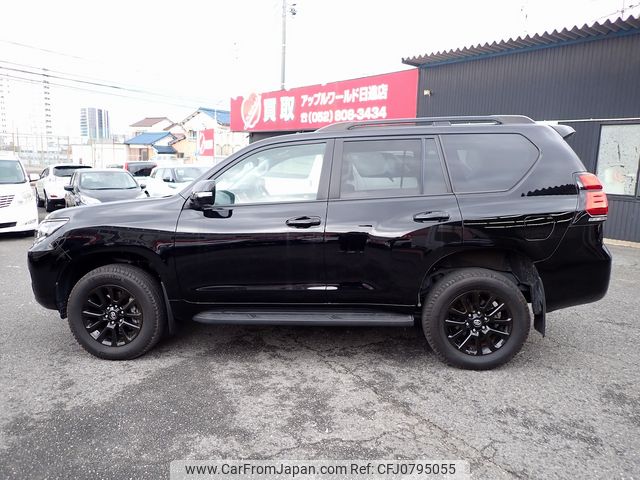 toyota land-cruiser-prado 2021 25011306 image 2