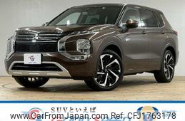 mitsubishi outlander-phev 2023 CFJ1763178