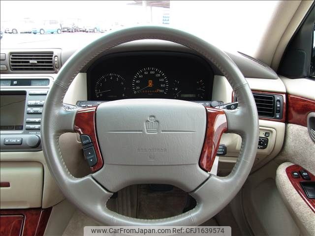 toyota crown-majesta 2000 CFJ1639574 image 2