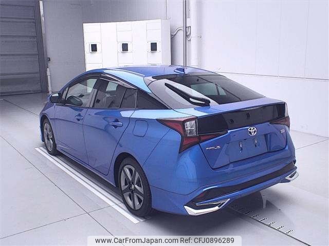 toyota prius 2022 CFJ0896289 image 2
