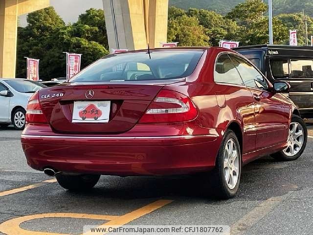 mercedes-benz clk-class 2005 CFJ1807762 image 2
