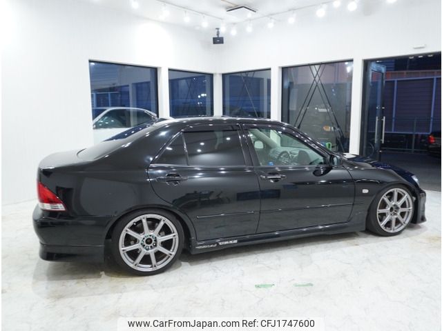 toyota altezza 2004 CFJ1747600 image 2