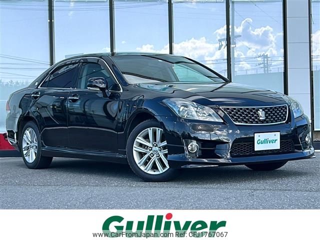 toyota crown 2010 CFJ1767067 image 1