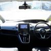 nissan serena 2018 CFJ7859176 image 9