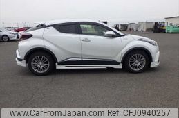 toyota c-hr 2017 NIKYO_BF62034