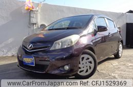 toyota vitz 2013 CFJ1529369