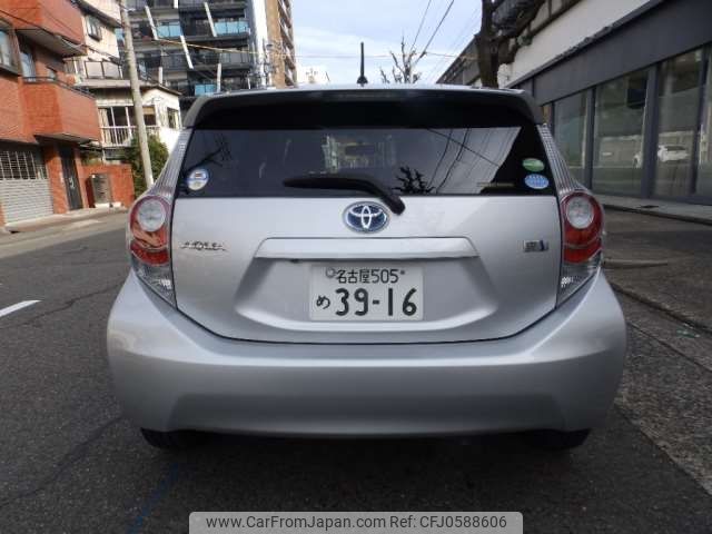 toyota aqua 2013 -TOYOTA 【名古屋 505ﾒ3916】--AQUA DAA-NHP10--NHP10-2151576---TOYOTA 【名古屋 505ﾒ3916】--AQUA DAA-NHP10--NHP10-2151576- image 2