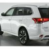 mitsubishi outlander-phev 2017 quick_quick_GG2W_GG2W-0400967 image 8