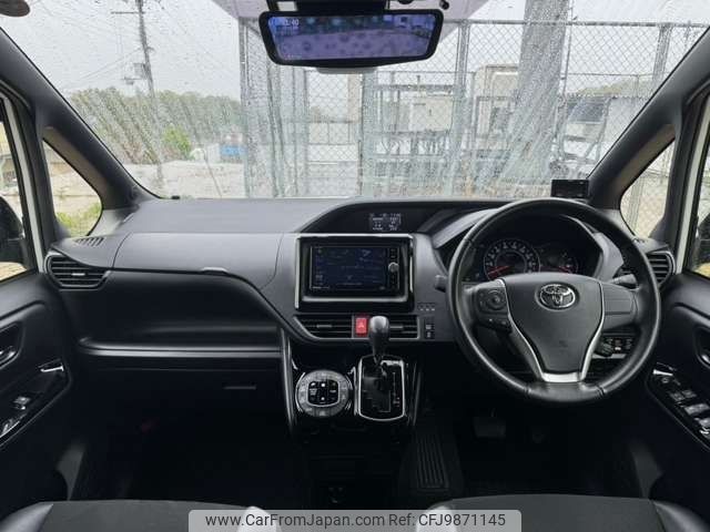 toyota noah 2018 -TOYOTA--Noah DBA-ZRR80W--ZRR80-0410373---TOYOTA--Noah DBA-ZRR80W--ZRR80-0410373- image 2