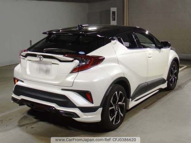 toyota c-hr 2018 -TOYOTA--C-HR DBA-NGX10--NGX10-2003991---TOYOTA--C-HR DBA-NGX10--NGX10-2003991- image 2