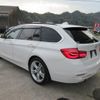 bmw 3-series 2016 quick_quick_3D20_WBA8L32060K567064 image 9