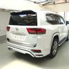 toyota land-cruiser 2023 CFJ1653875 image 3