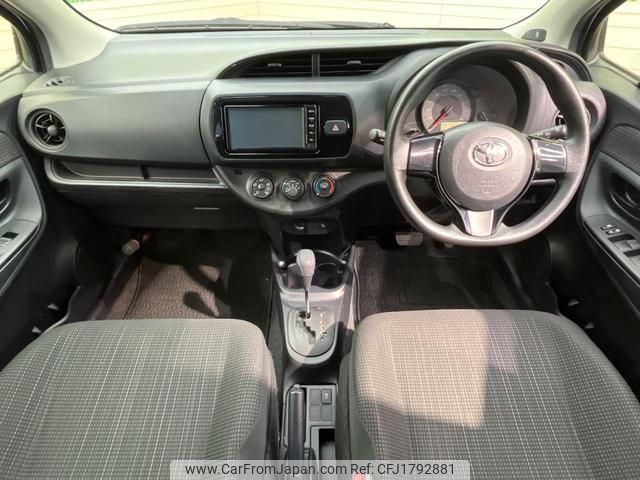 toyota vitz 2017 CFJ1792881 image 2