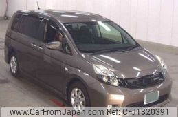 toyota isis 2014 -TOYOTA--Isis DBA-ZGM10W--ZGM10W-0058608---TOYOTA--Isis DBA-ZGM10W--ZGM10W-0058608-