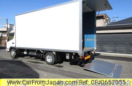 hino dutro 2011 GOO_NET_EXCHANGE_0200468A30250111W001