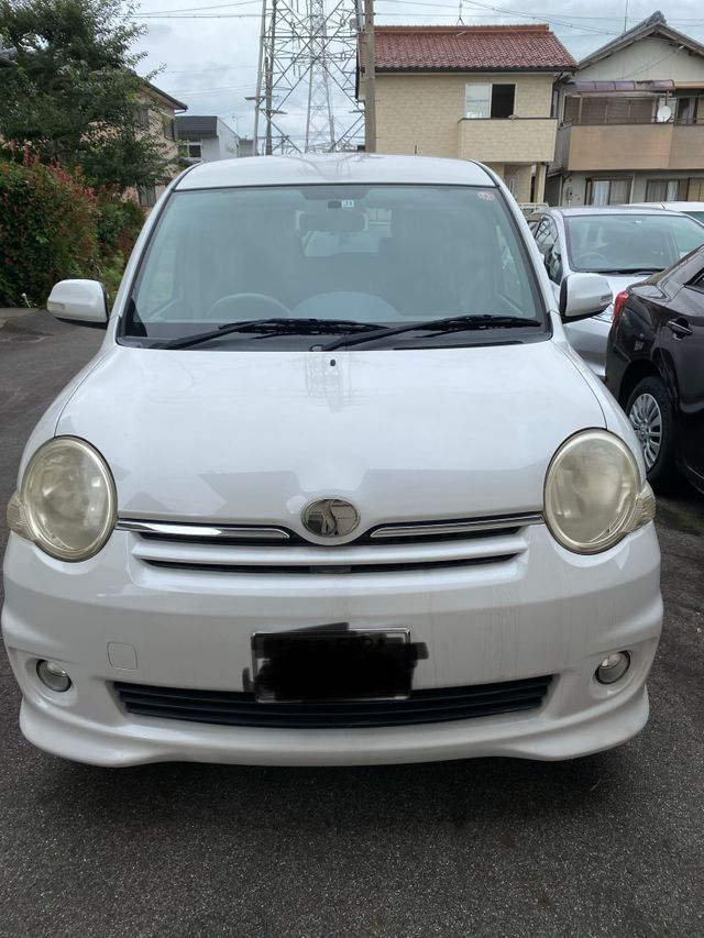 toyota sienta 2007 5 image 1