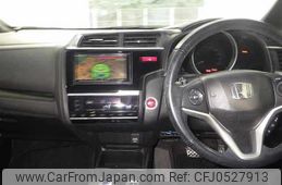 honda fit-hybrid 2013 NIKYO_WJ93429