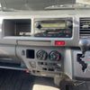 toyota hiace-wagon 2005 quick_quick_TRH229W_TRH229W-0001190 image 11