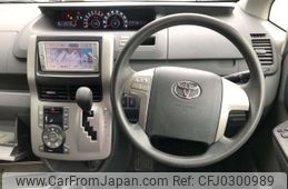 toyota noah 2009 NIKYO_FS56685