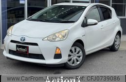 toyota aqua 2014 quick_quick_NHP10_NHP10-2292654