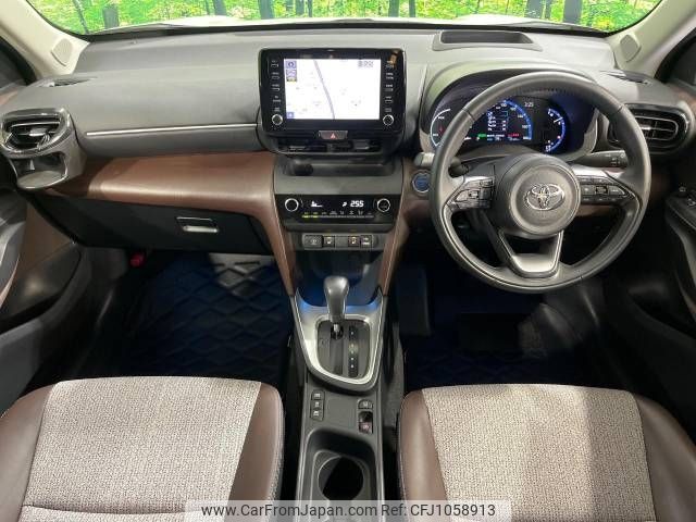 toyota yaris-cross 2022 -TOYOTA--Yaris Cross 6AA-MXPJ10--MXPJ10-2040421---TOYOTA--Yaris Cross 6AA-MXPJ10--MXPJ10-2040421- image 2
