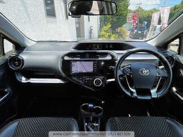toyota aqua 2018 CFJ1401506 image 1