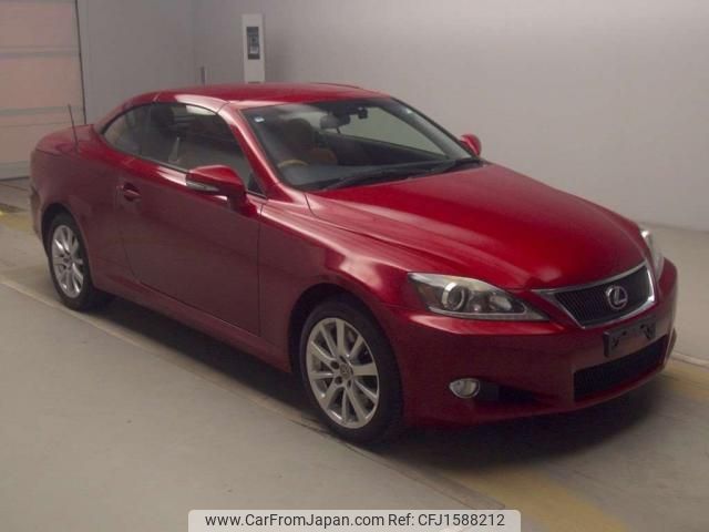 lexus is 2014 CFJ1588212 image 1