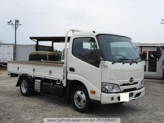 hino dutro 2019 CFJ1829457 image 1