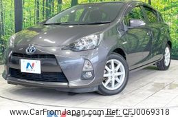 toyota aqua 2013 -TOYOTA--AQUA DAA-NHP10--NHP10-6198015---TOYOTA--AQUA DAA-NHP10--NHP10-6198015-