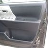 toyota noah 2013 -TOYOTA--Noah DBA-ZRR75W--ZRR75-0112910---TOYOTA--Noah DBA-ZRR75W--ZRR75-0112910- image 51