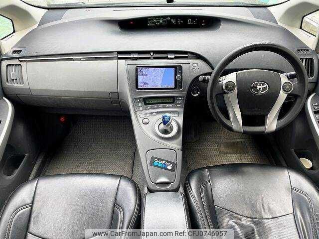 toyota prius 2012 504928-927921 image 1