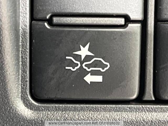 toyota voxy 2018 -TOYOTA--Voxy DBA-ZRR85W--ZRR85-0108978---TOYOTA--Voxy DBA-ZRR85W--ZRR85-0108978- image 2