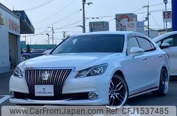 toyota crown-majesta 2016 CFJ1537485
