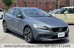 volvo v40 2018 -VOLVO--Volvo V40 LDA-MD4204T--YV1MZA8RDK2175460---VOLVO--Volvo V40 LDA-MD4204T--YV1MZA8RDK2175460-
